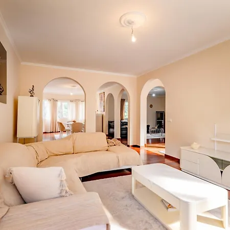 Villa The Orange House, By Op Boaventura